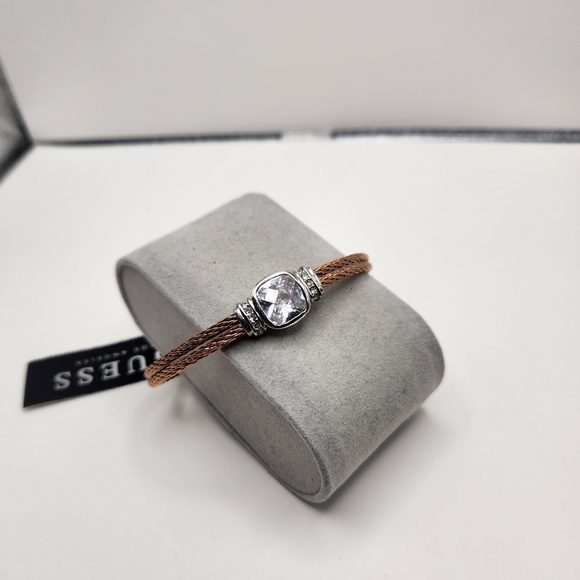 ♡ Guess Cubic Zirconia Cable Braclet in Bronze color - Picture 4 of 5